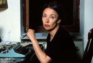 Oriana Fallaci, fu giornalista, scrittrice, libera osservatrice del mondo. Nonostante vi sia ancora chi la veda come il "Diavolo fatta persona", cresce la schiera di chi rimpianga di non averne compreso appieno e a tempo debito, le idee e gli insegnamenti. "Nemo propheta acceptus est in patria sua"... Soprattutto, in Italia. 